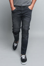 Ash Black